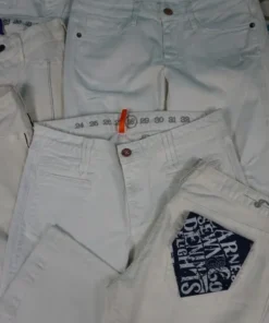 women's wide jeans​