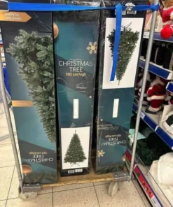 christmas trees from pallets